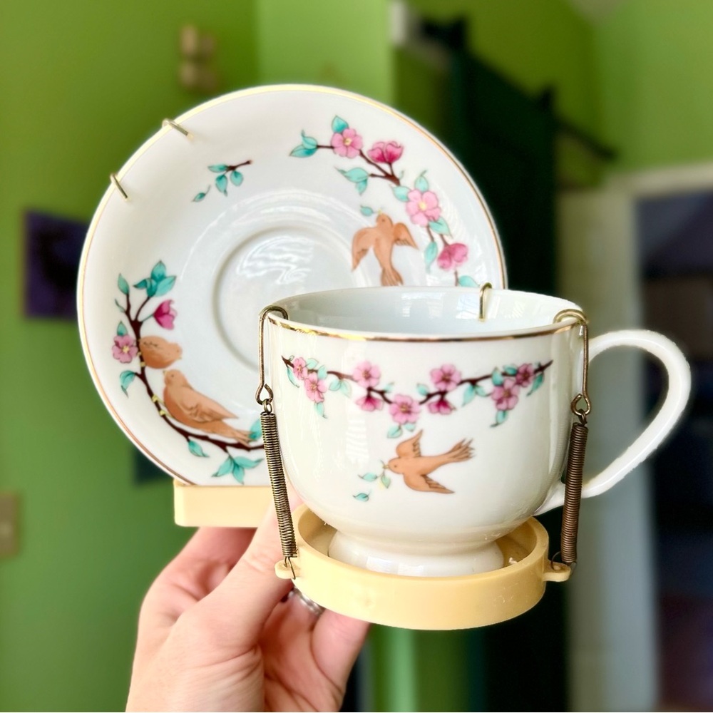 VTG Teleflora Dainty Bird + Floral Displayed Cup + Saucer Set